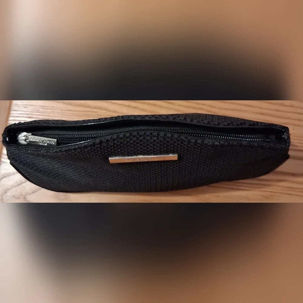 NWOT Giorgio Armani Perfume Black Travel Cosmetic Makeup Beauty Pouch Bag